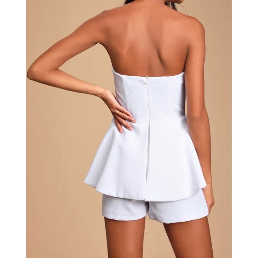 Lulus Where you are White Strapless Peplum Romper Notched Sweetheart Bridal XS - Picture 3 of 9